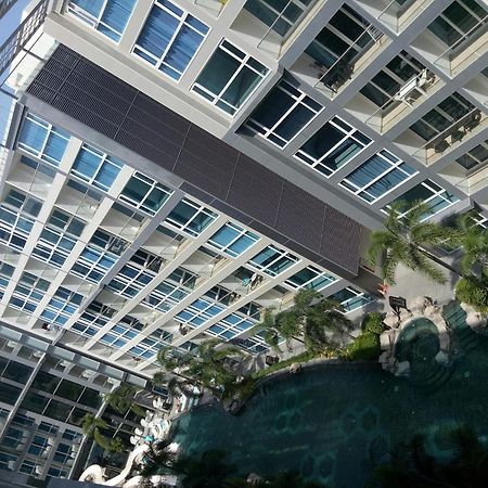 Centara Avenue 2 Bedrooms Pool View Pattaya Eksteriør billede