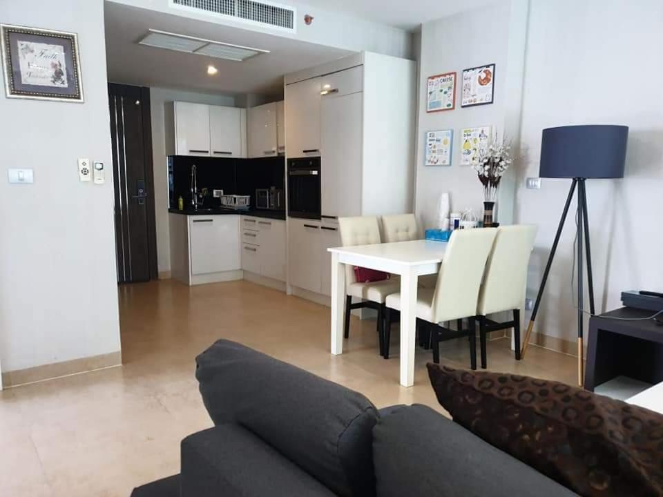 Centara Avenue 2 Bedrooms Pool View Pattaya Eksteriør billede