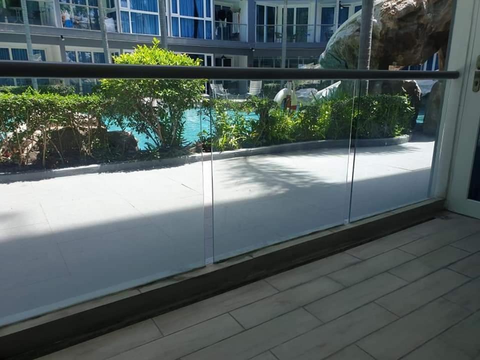 Centara Avenue 2 Bedrooms Pool View Pattaya Eksteriør billede